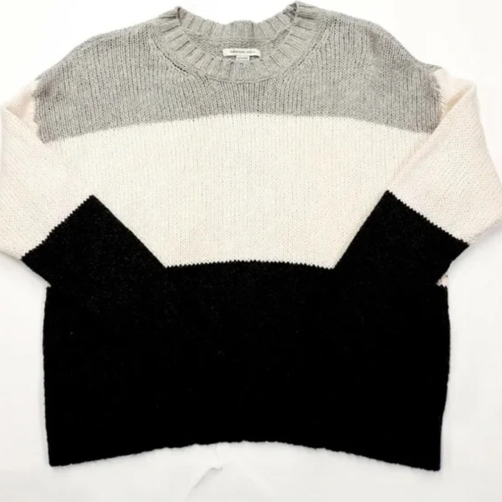 American Eagle Sweater - size large